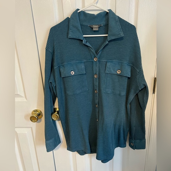 Natural Reflections Tops - Naturals Reflections Womens‎ Medium Oversized Blue Cotton Button Down Top